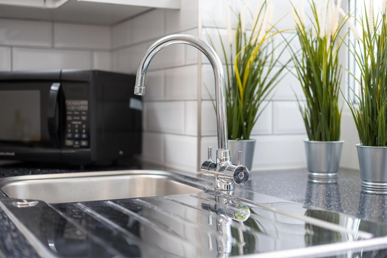 Skyline Serviced Apartments - Beckett Londra Exterior foto